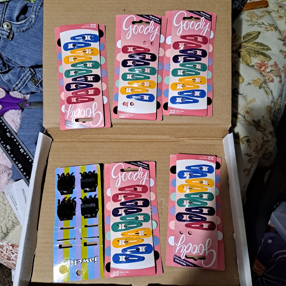 Hair  clips
